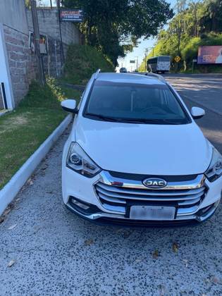 JAC T40 1.6 16V GASOLINA 4P CVT